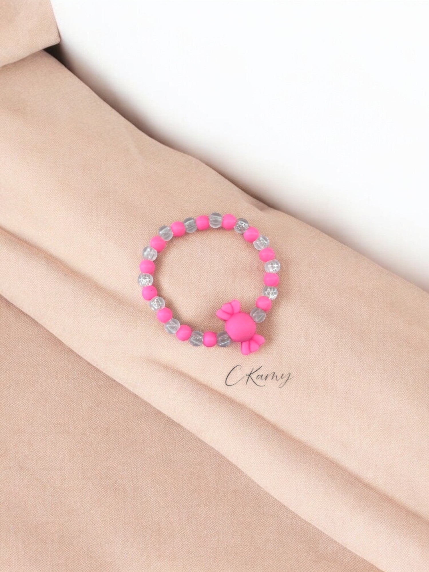Bracelet enfant bonbon alterné rose mat