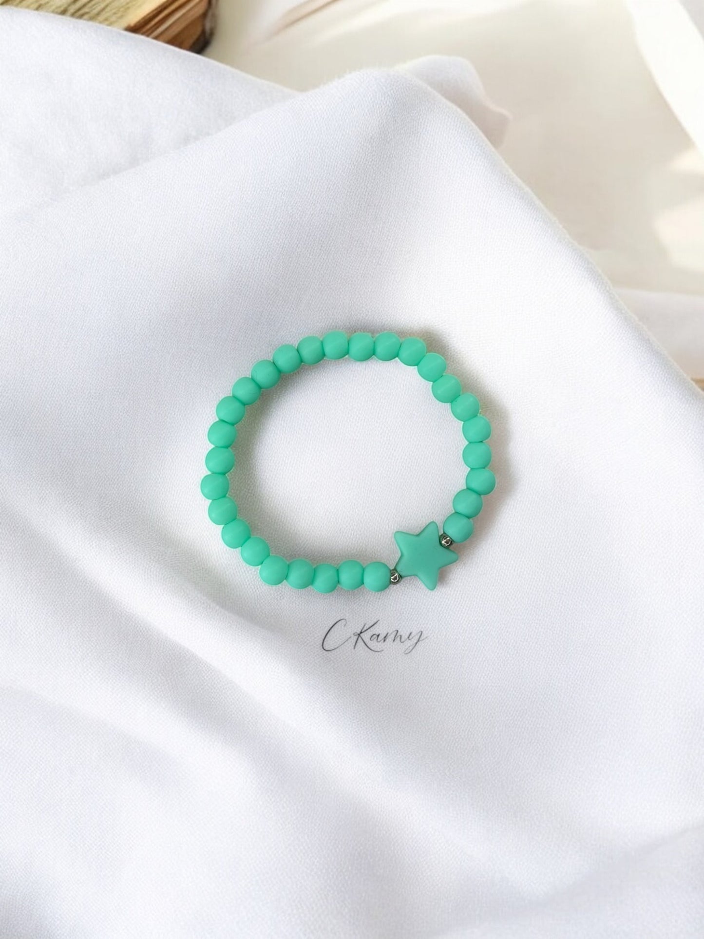 Bracelet enfant étoile perles bleu vert