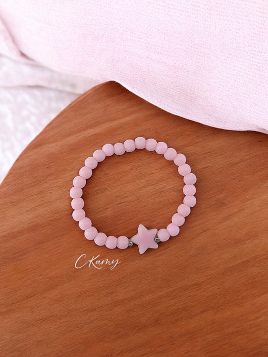 Bracelet enfant étoile perles rose clair