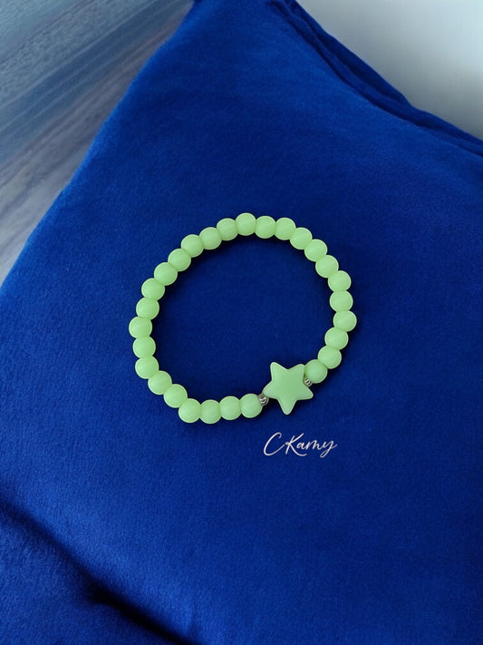 Bracelet enfant étoile perles vert