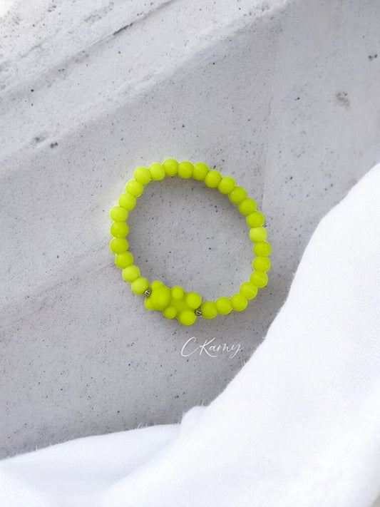 Bracelet enfant nounours perles jaune