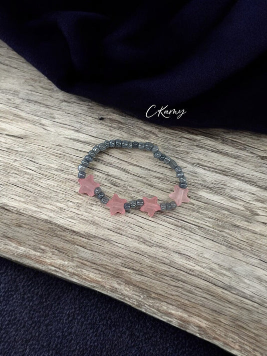 Bracelet enfant petites étoiles rose clair gris