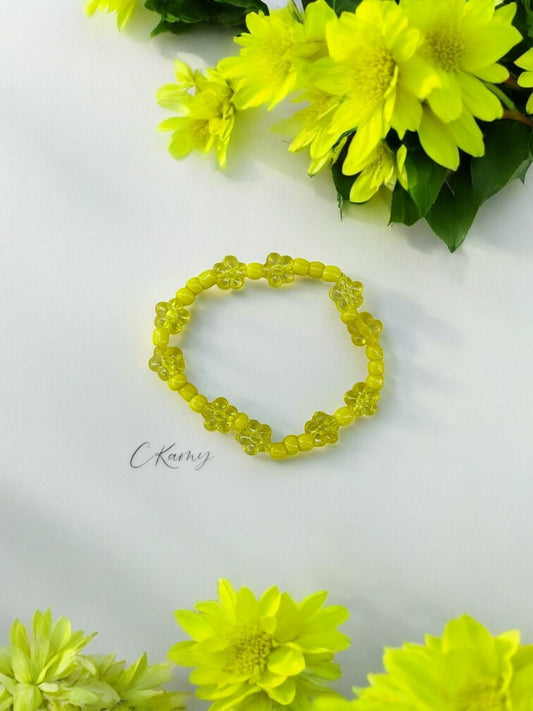 Bracelet enfant tour fleurs jaune