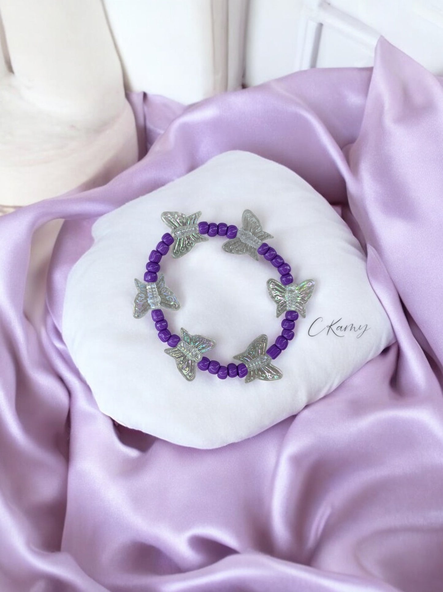 Bracelet enfant tour papillon violet