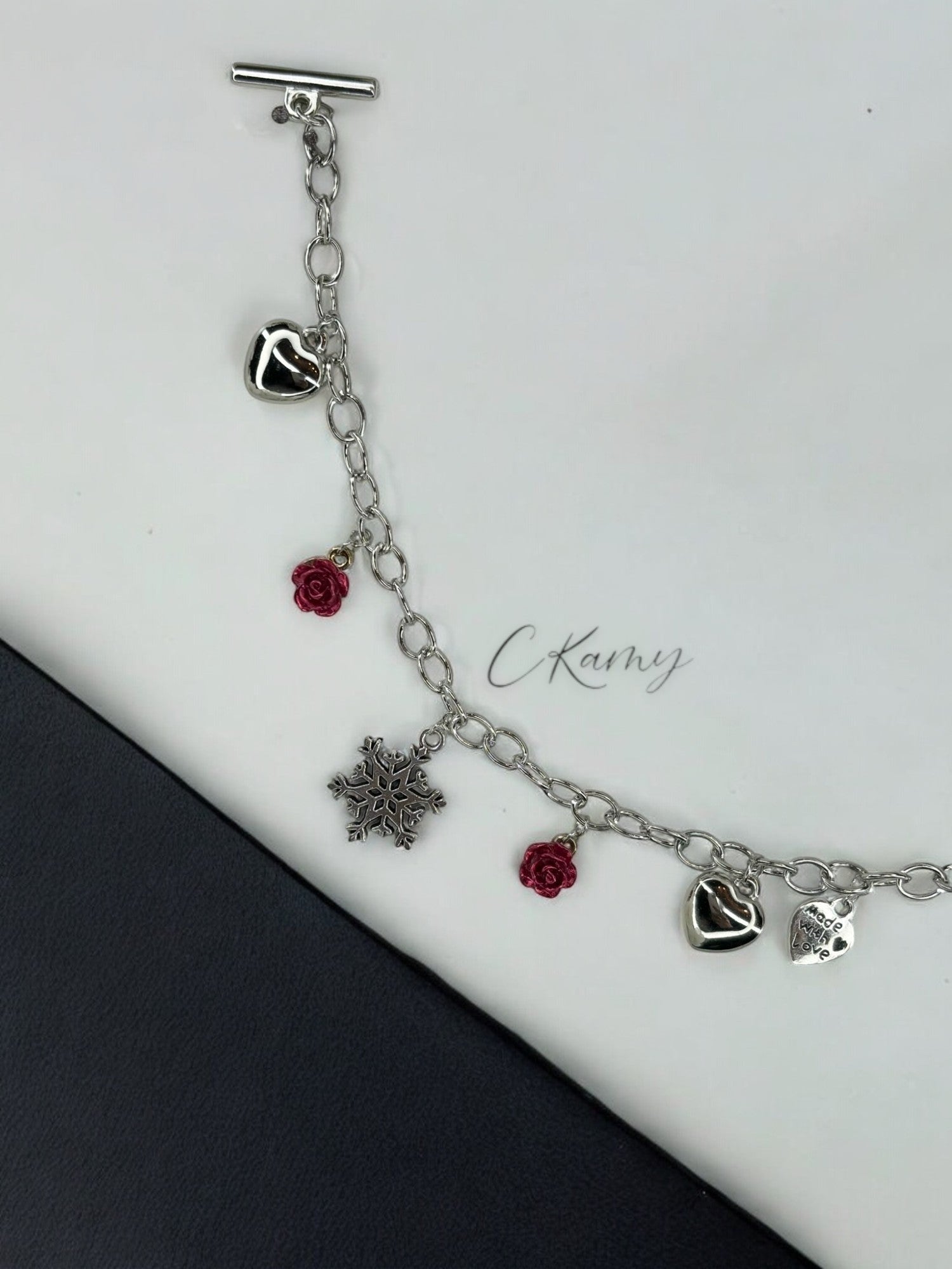 Bracelet femme chaîne flocon rose rouge