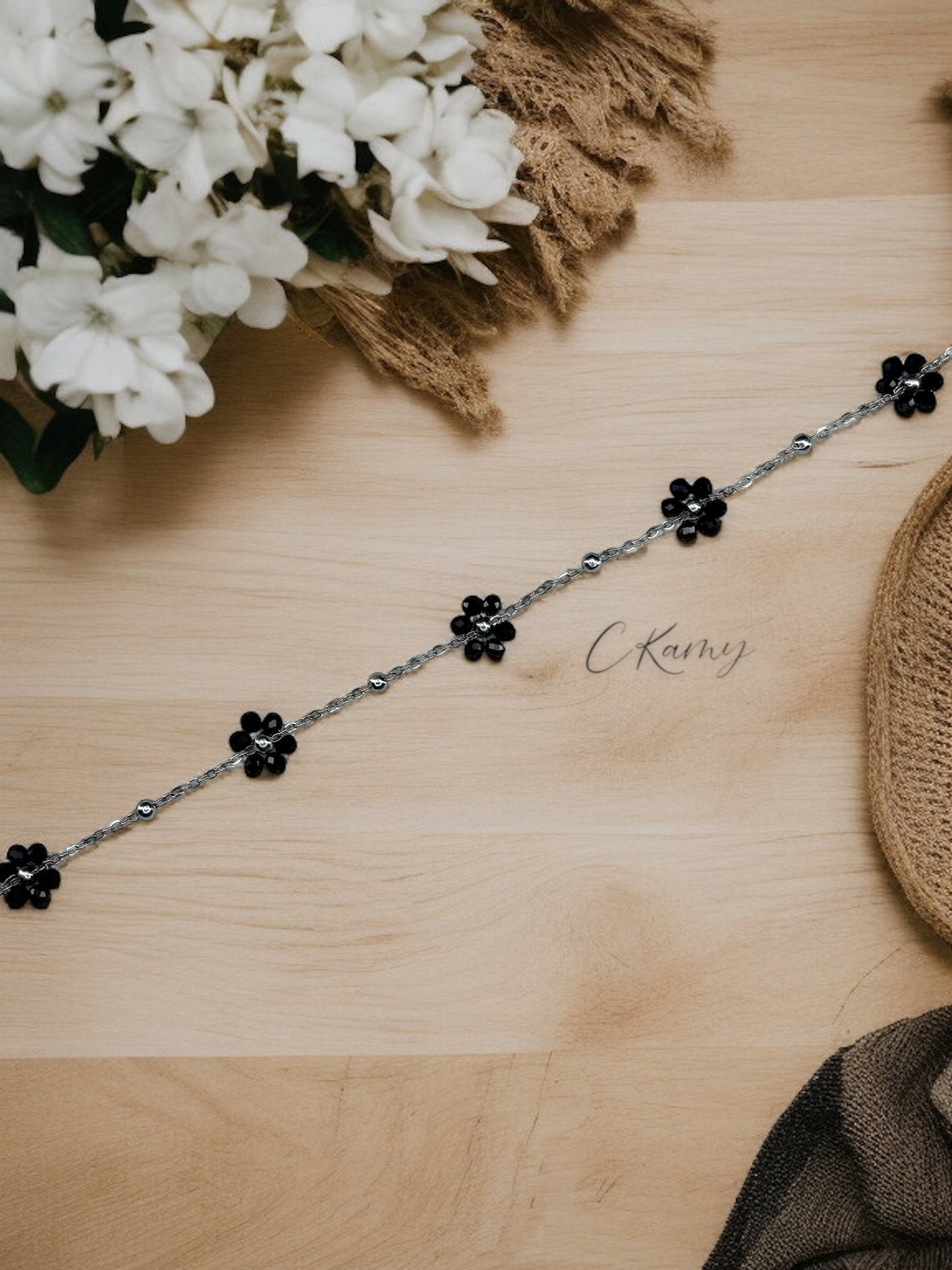 Bracelet femme chaînette argent fleurs noir