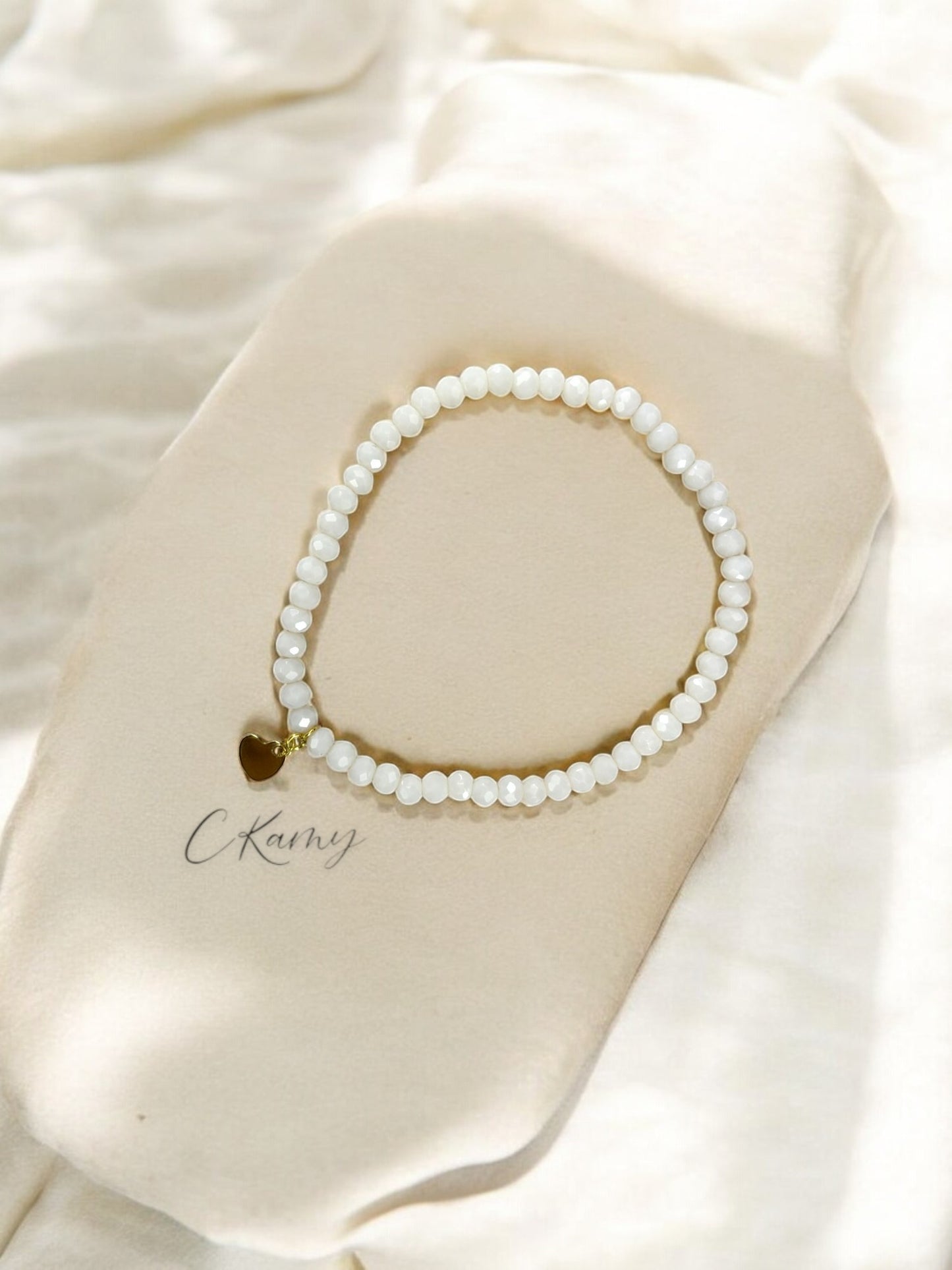 Bracelet femme coeur doré facettes 4mm blanc