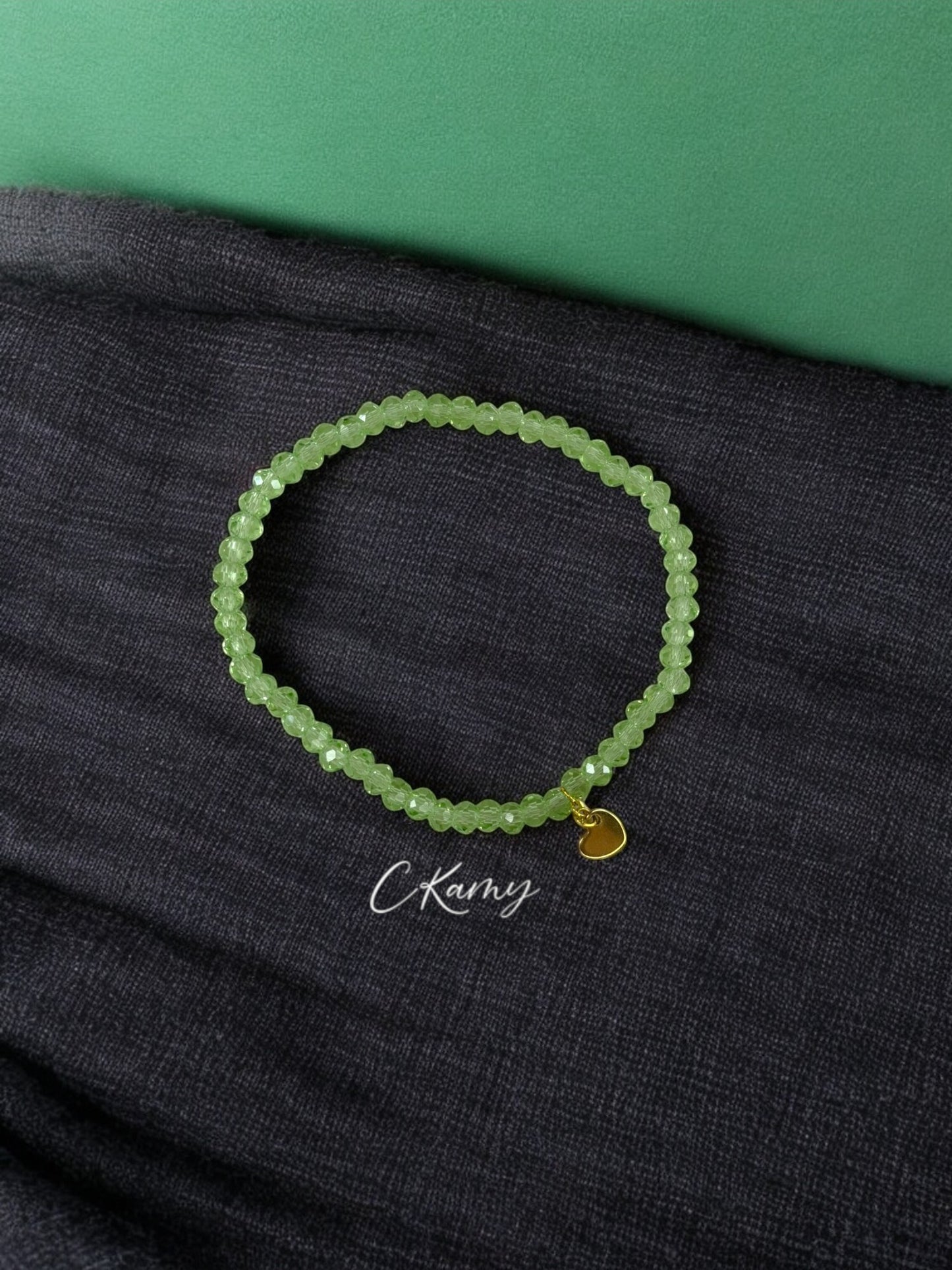 Bracelet femme coeur doré facettes 4mm vert clair