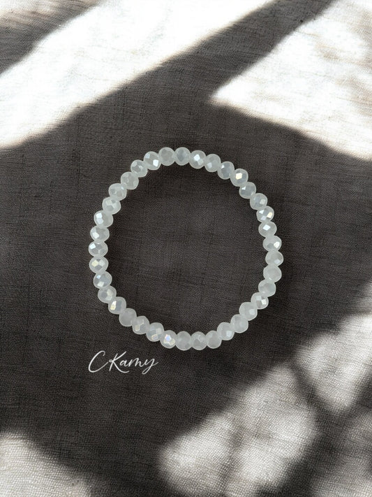 Bracelet femme facettes 6mm blanc