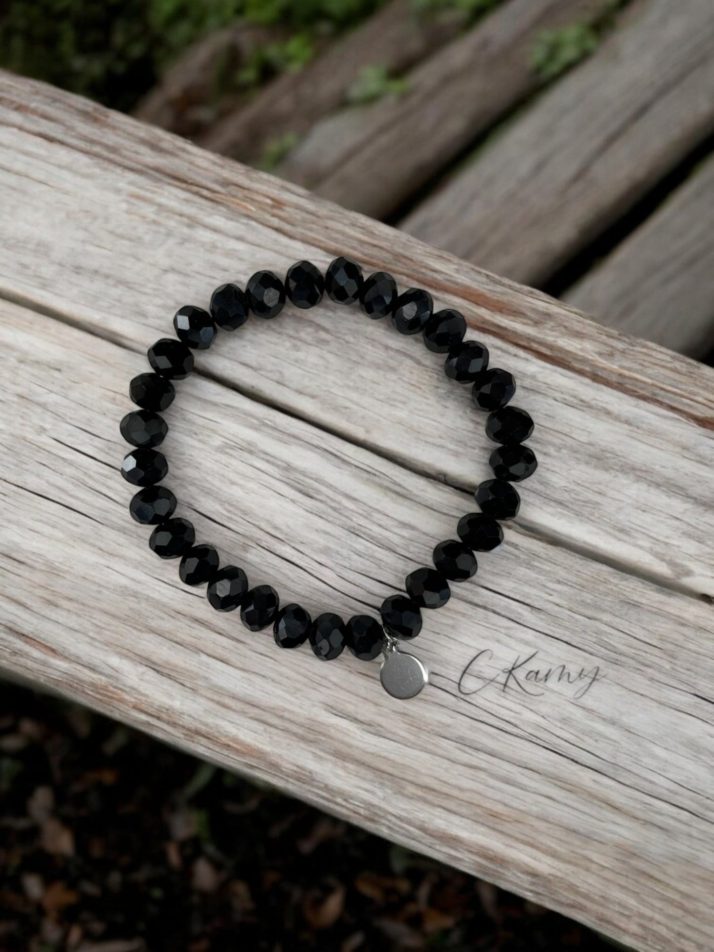 Bracelet femme facettes 8mm noir