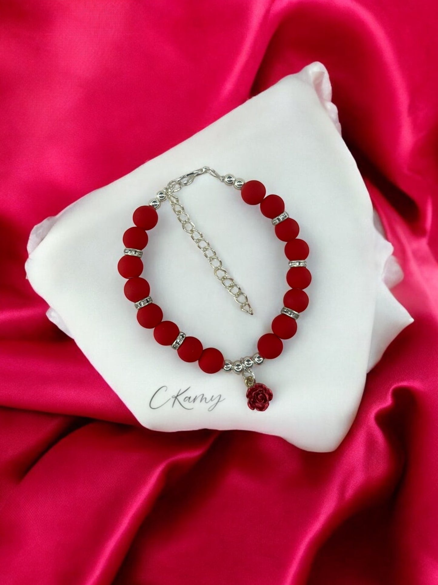 Bracelet femme fleur rose rouge rouge mat