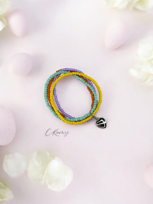 Bracelet femme multi rocailles coeur bombé pastel