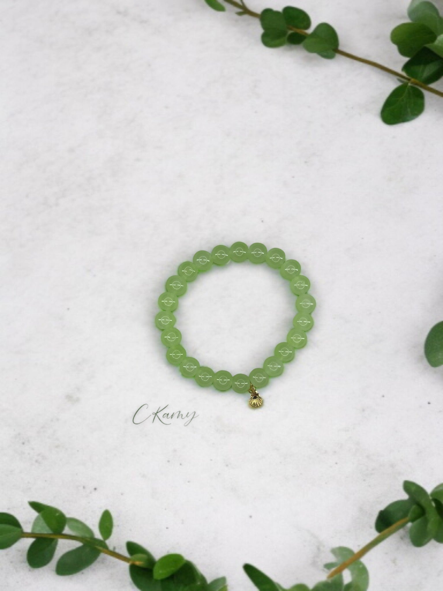 Bracelet femme perles de verres coquillage doré vert