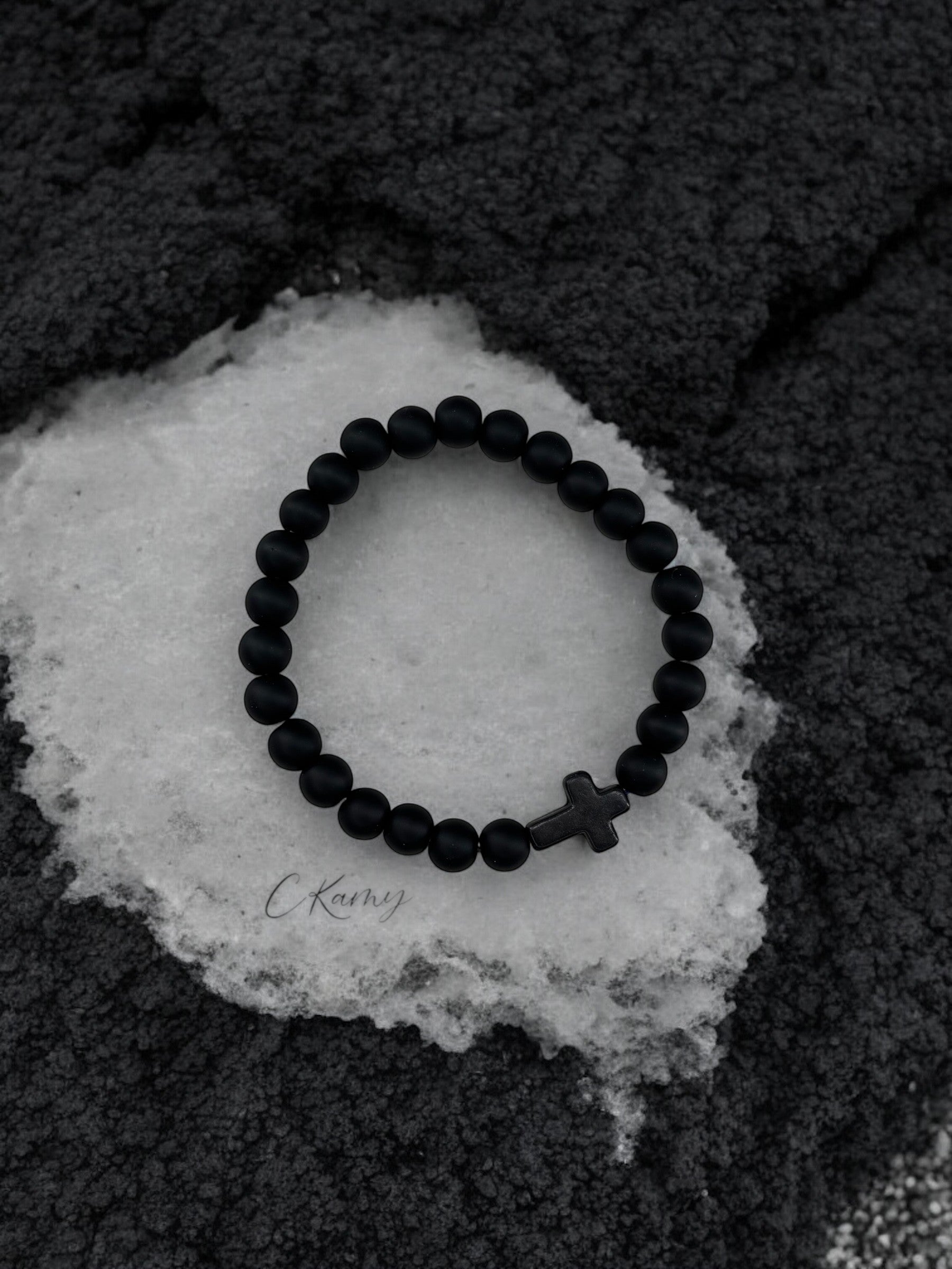 Bracelet homme croix noir perles noir simple