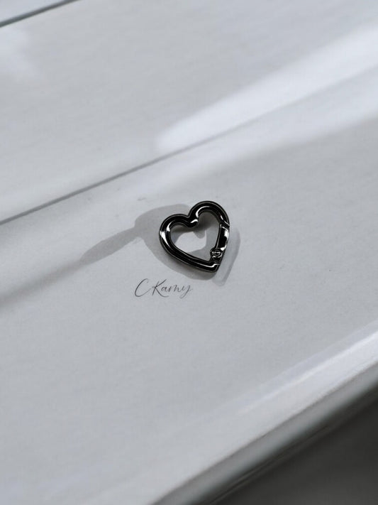 Mousqueton petit coeur noir