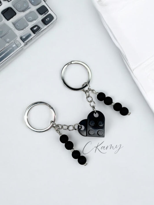 Porte clé personnalisé coeur lego noir