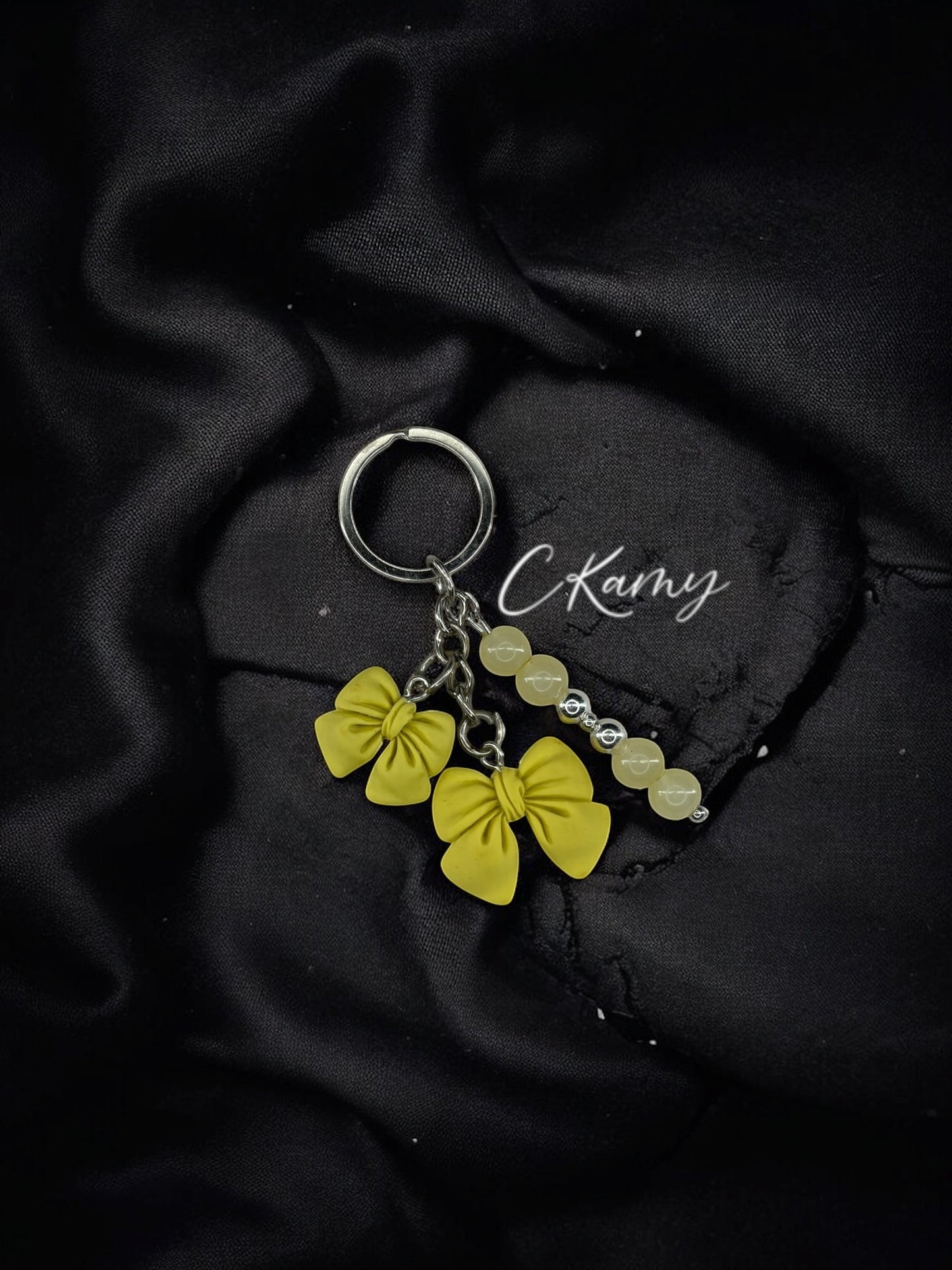Porte clé personnalisé noeud double jaune