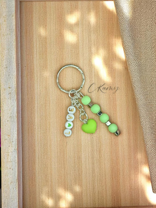 Porte clé personnalisé petit coeur vert carré