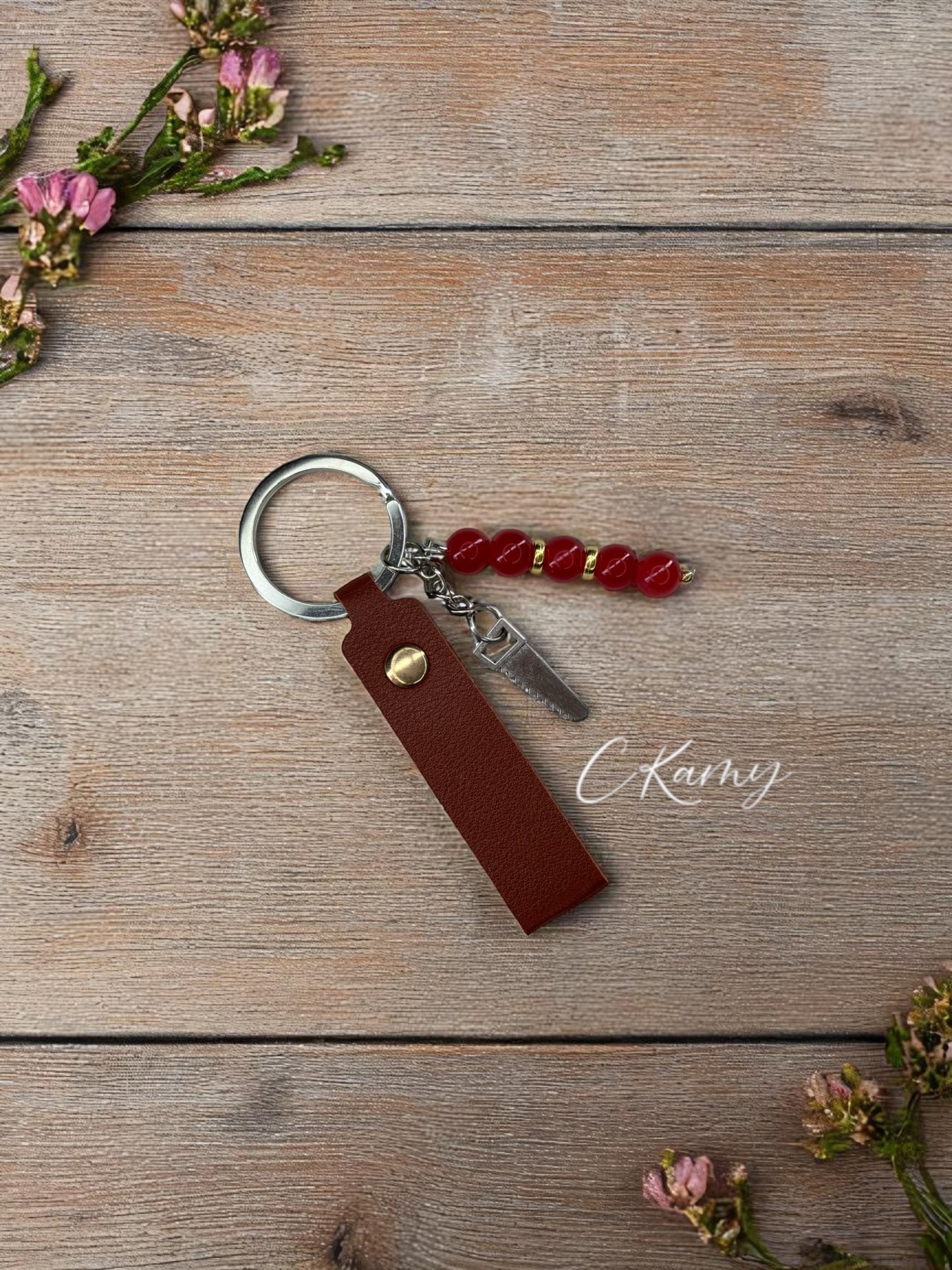 Porte clé personnalisé scie rouge