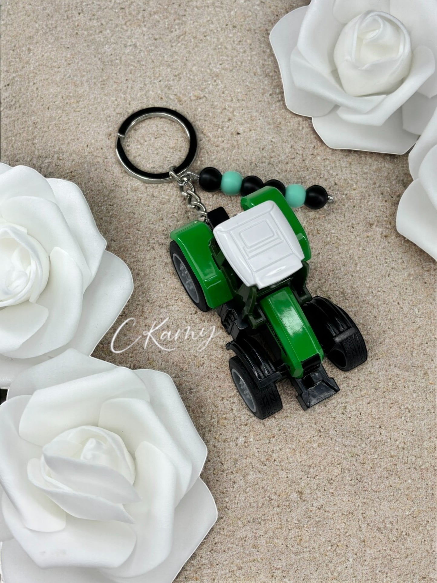 Porte clé personnalisé tracteur vert