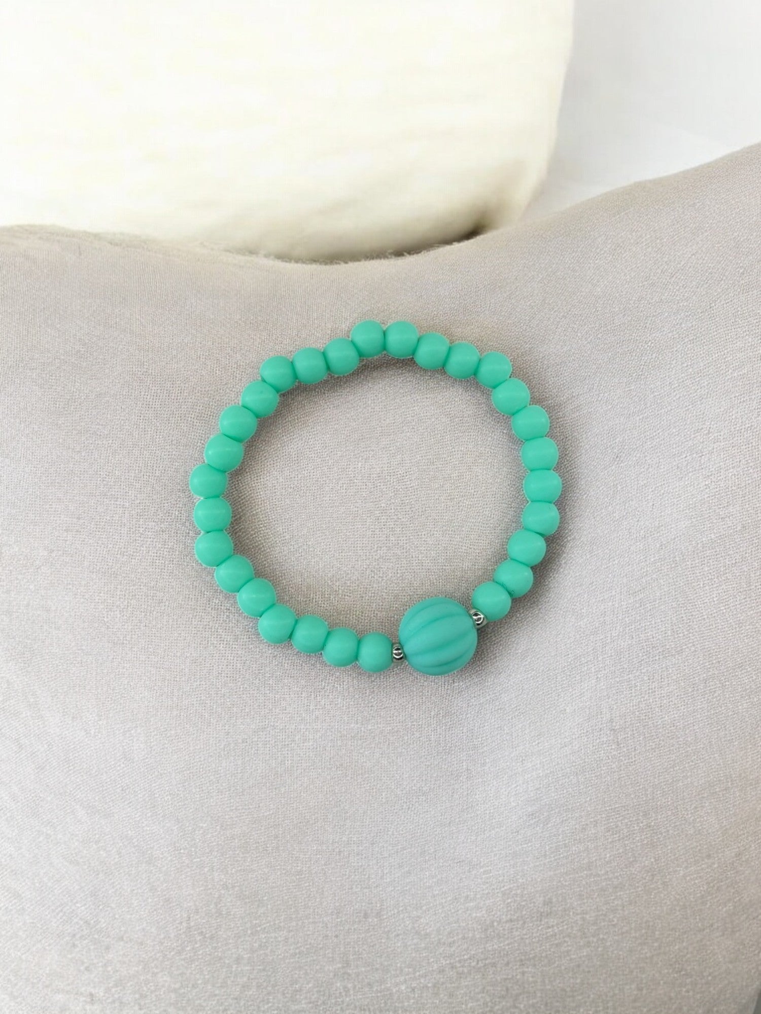 Bracelet enfant citrouille perles bleu vert
