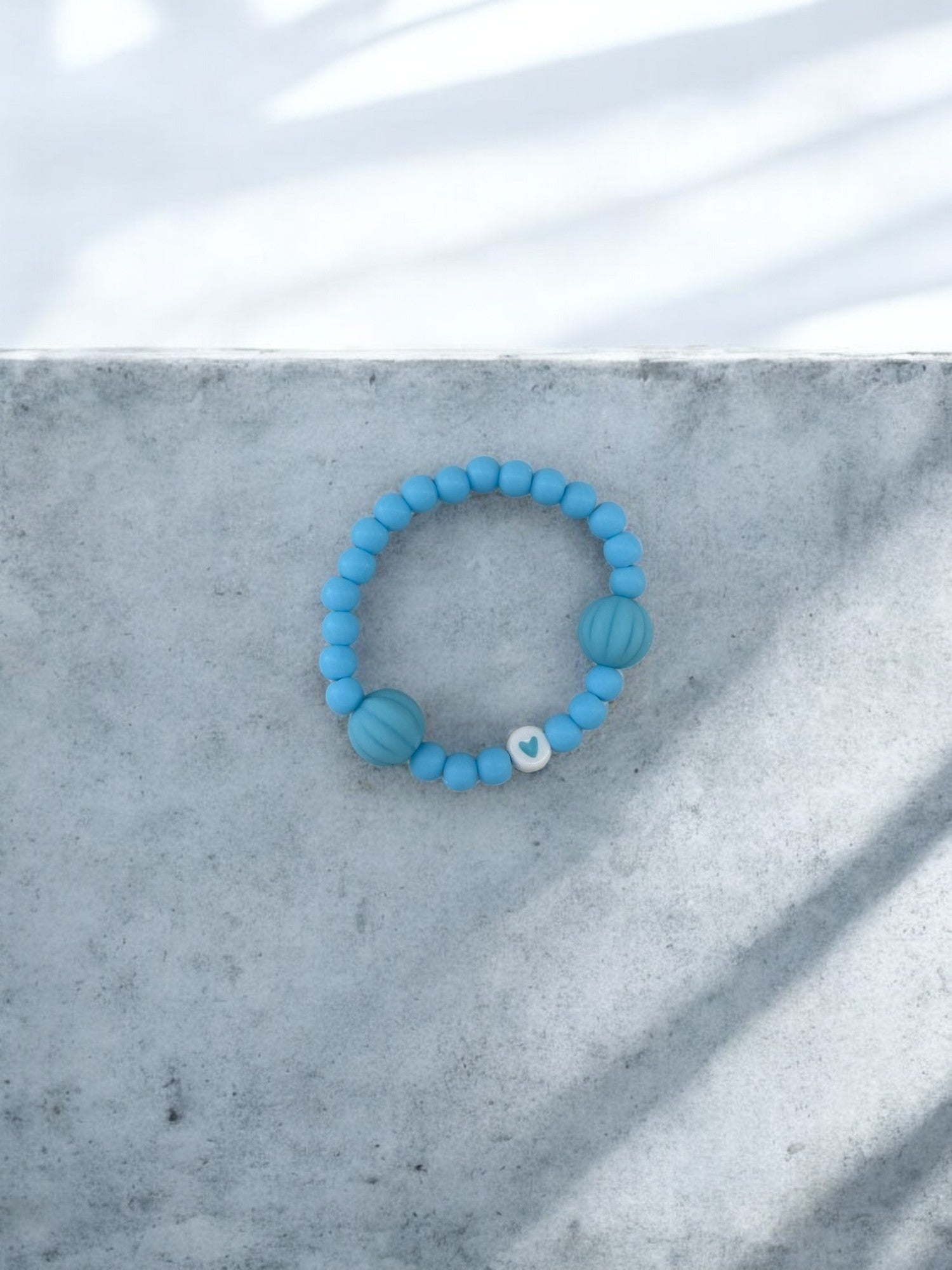 Bracelet enfant citrouilles bleu coeur bleu