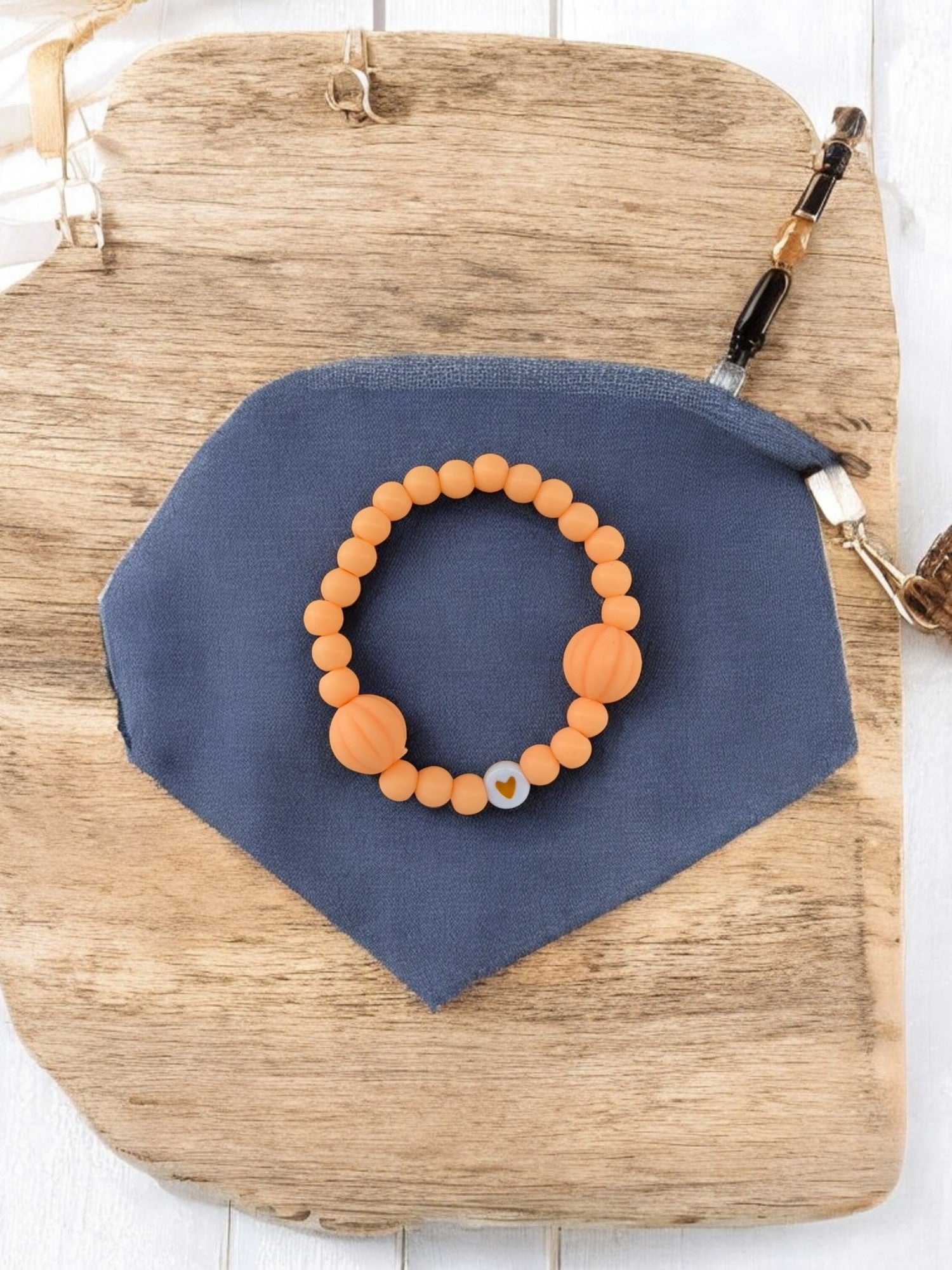 Bracelet enfant citrouilles orange coeur orange