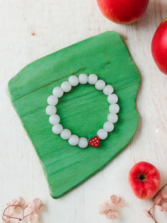 Bracelet enfant perles blanc fraise
