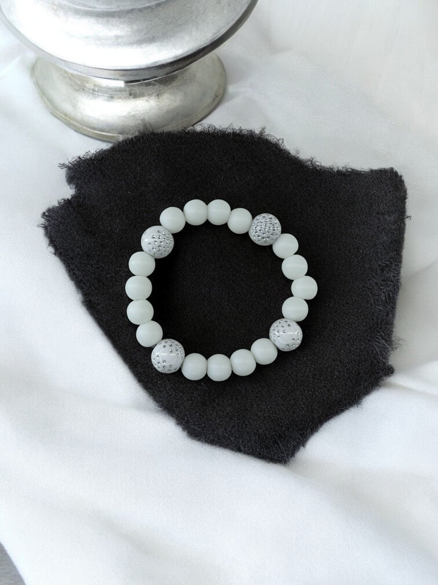 Bracelet enfant perles strassées blanc