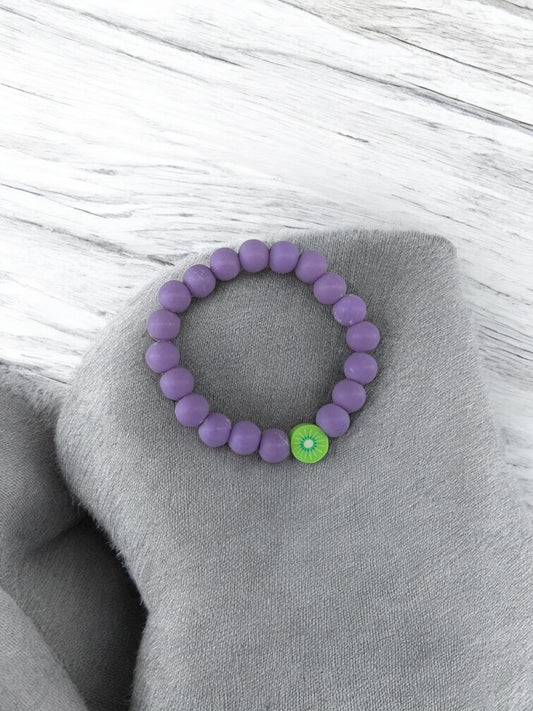 Bracelet enfant perles violet kiwi
