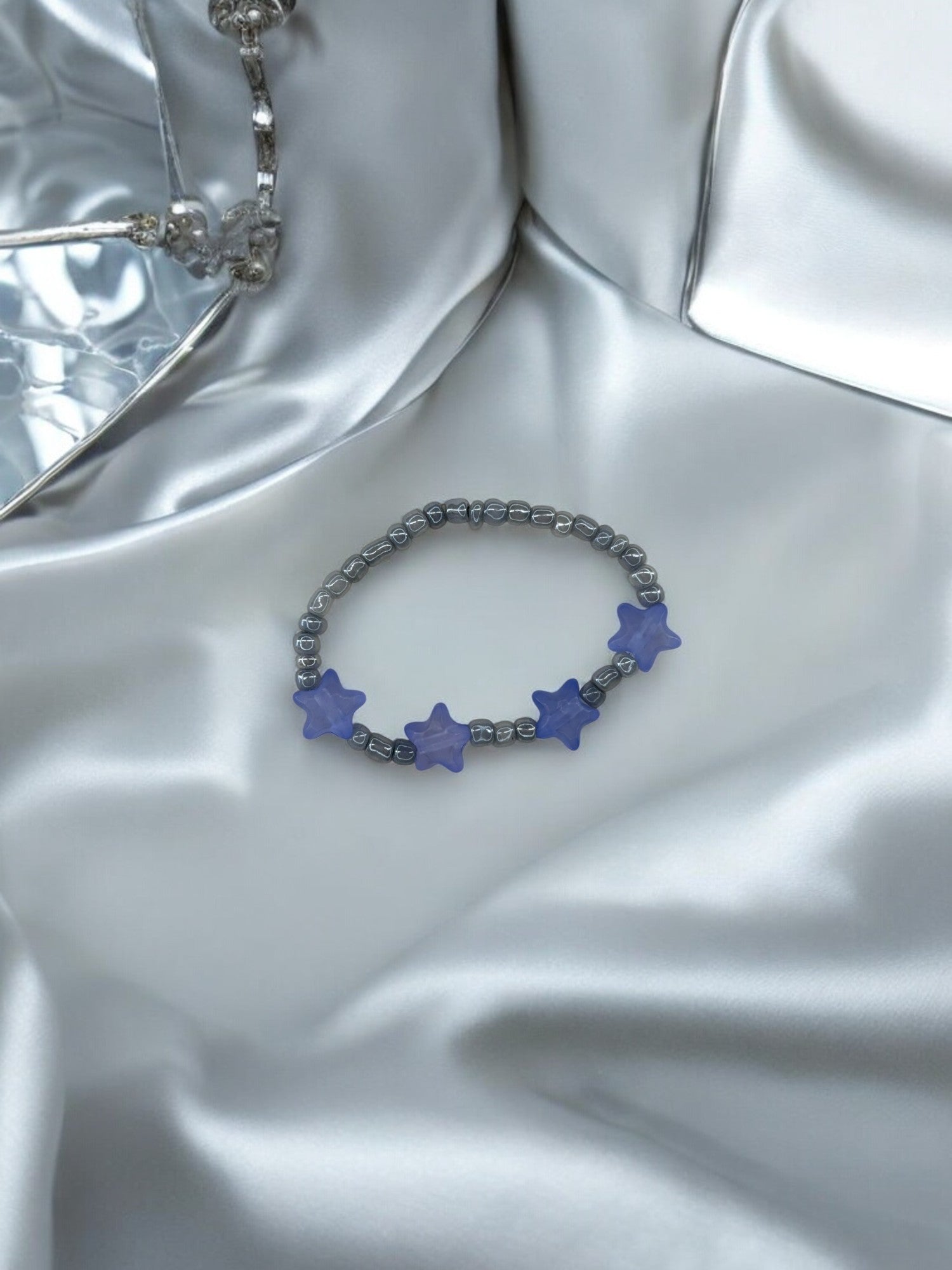 Bracelet enfant petites étoiles bleu foncé gris