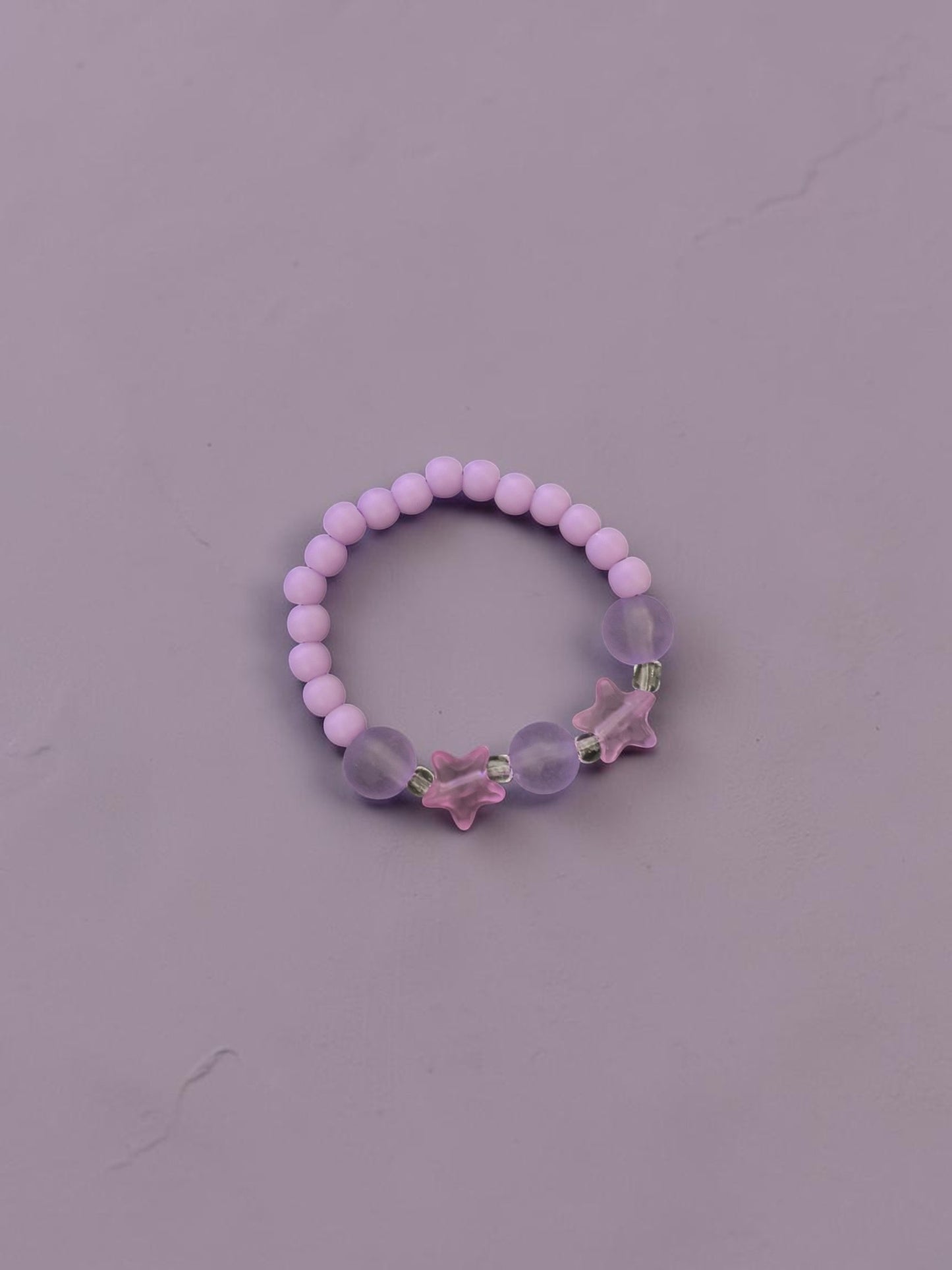 Bracelet enfant petites étoiles violet mat