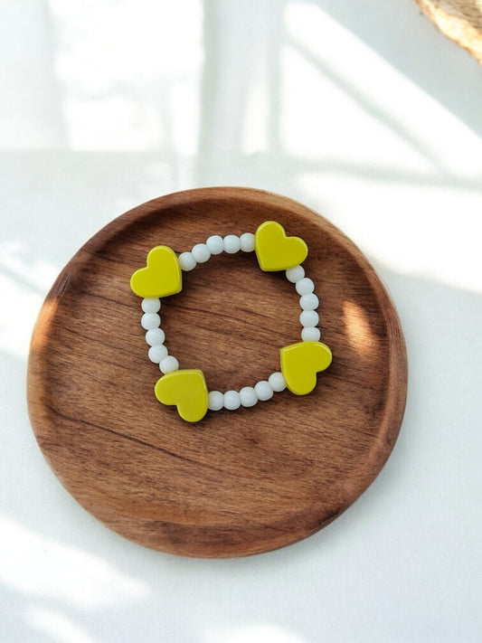 Bracelet enfant tour en coeur jaune
