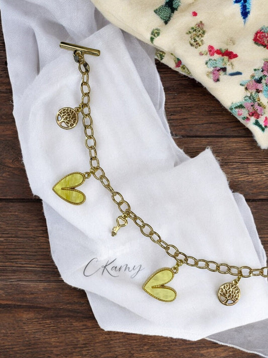 Bracelet femme chaîne gros coeur jaune