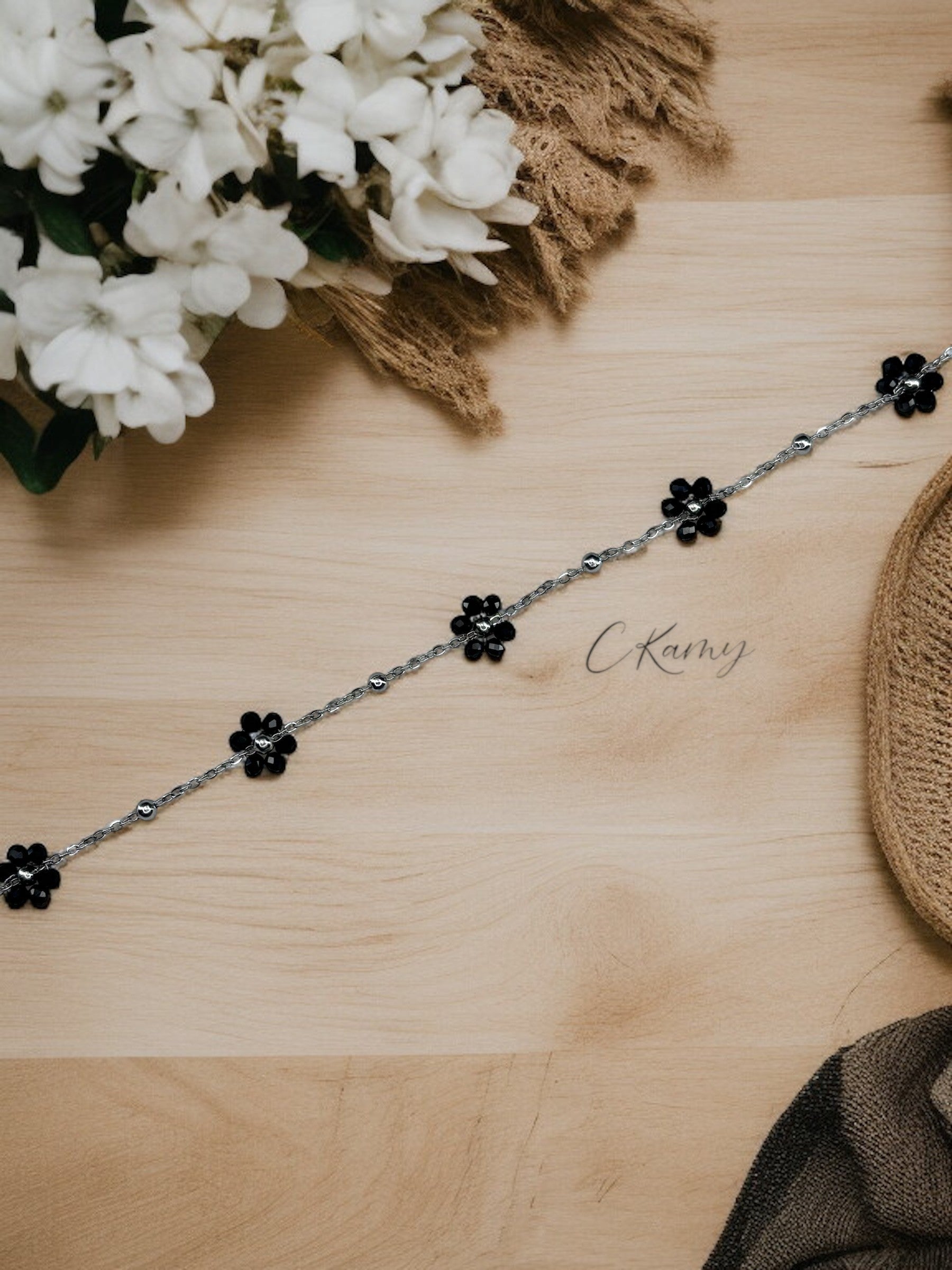 Bracelet femme chaînette argent fleurs noir