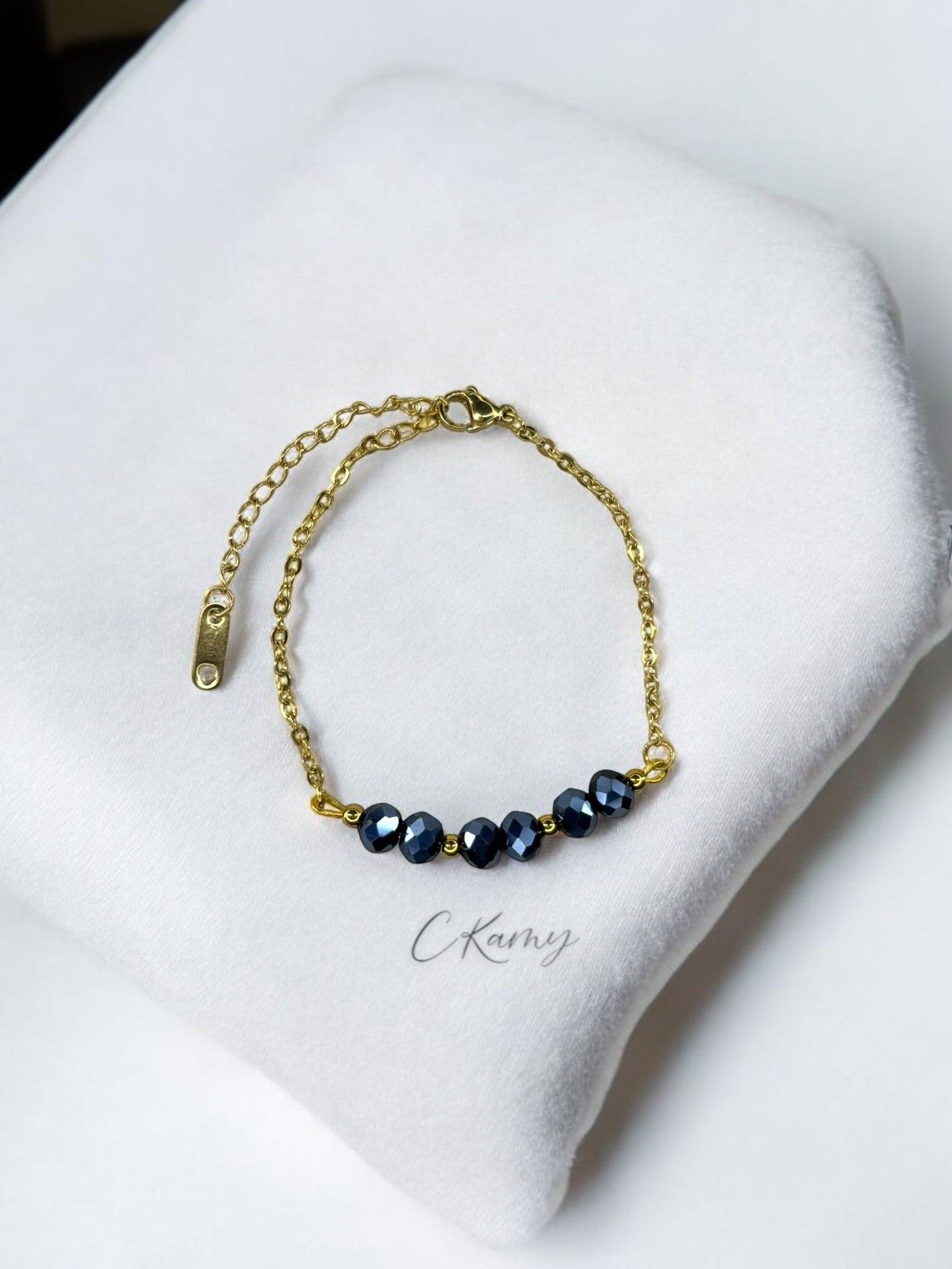 Bracelet femme chaînette doré bleu marine