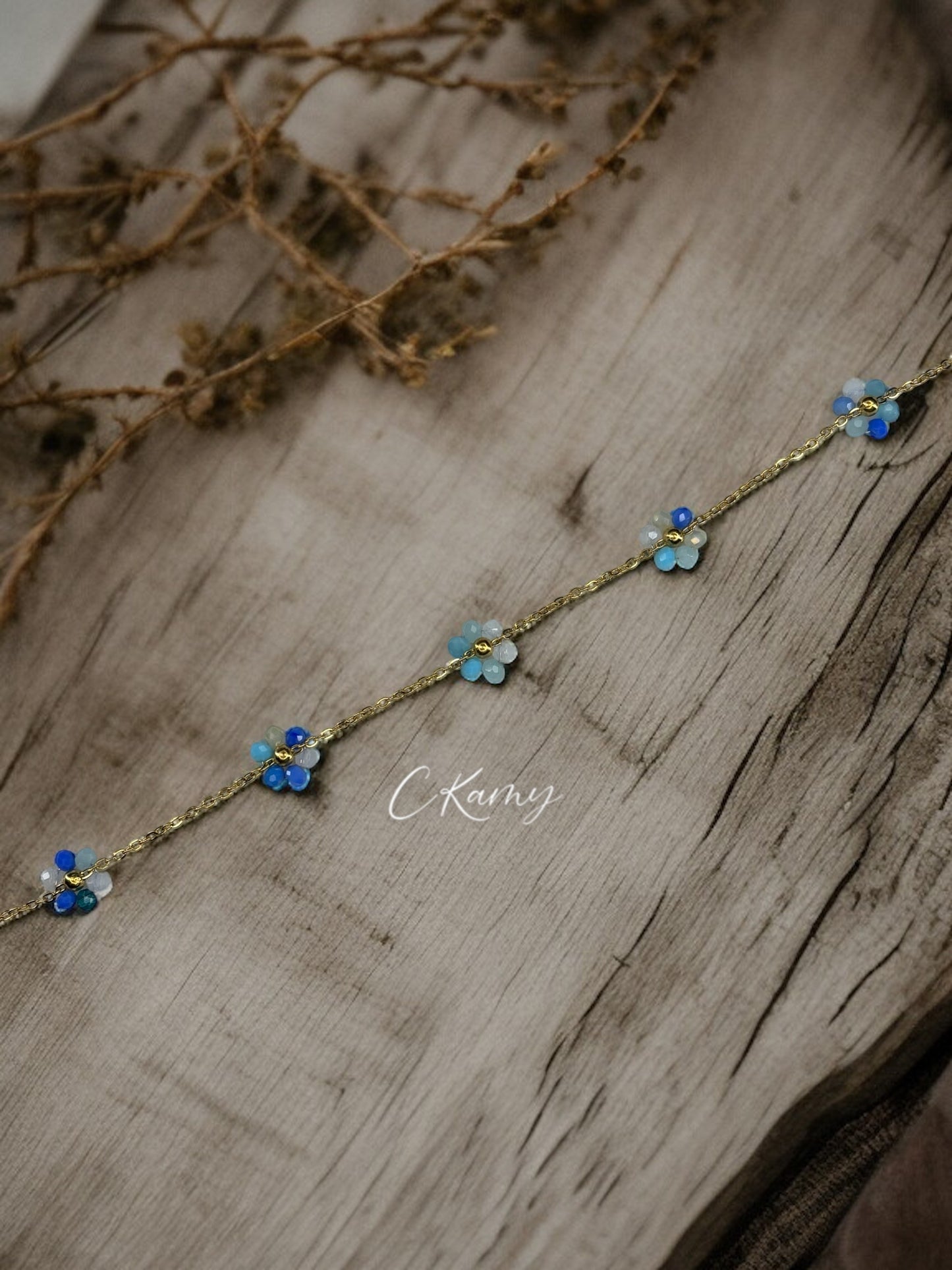 Bracelet femme chaînette doré fleurs dégradé bleu