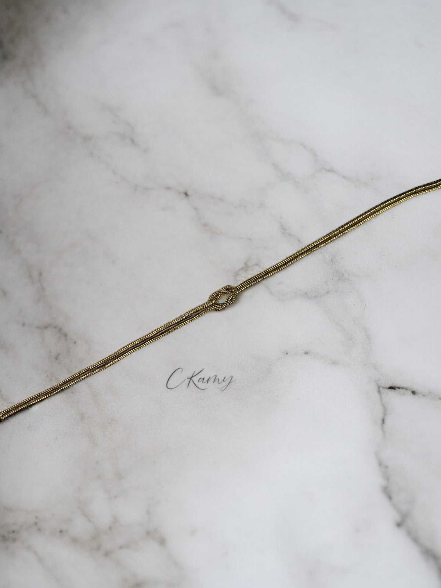 Bracelet femme chaînette doré noeud