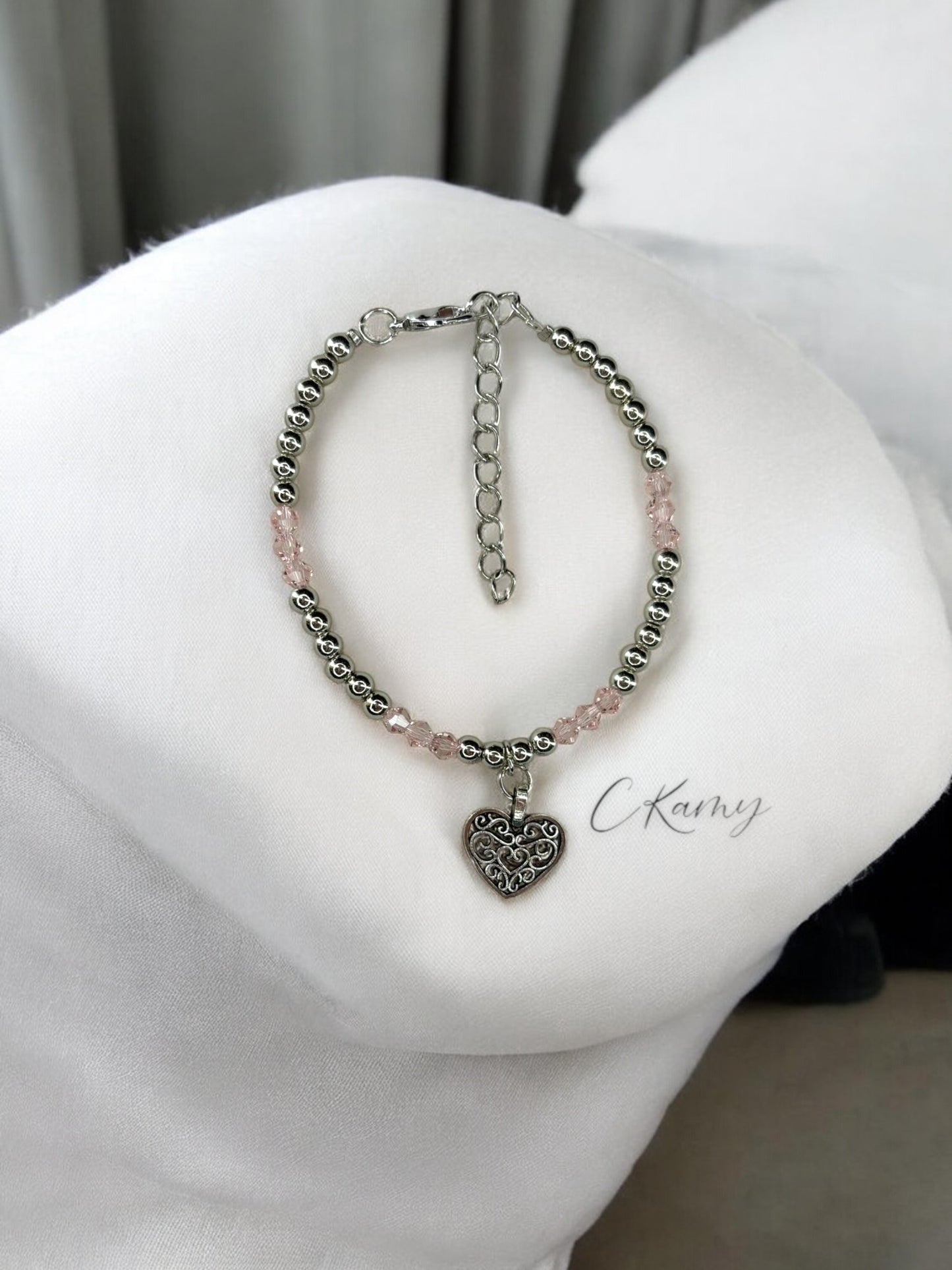 Bracelet femme coeur ancien perles toupies rose