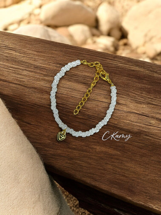 Bracelet femme coeur bombé rocaille blanc nacré