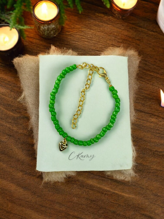 Bracelet femme coeur bombé rocaille vert prairie