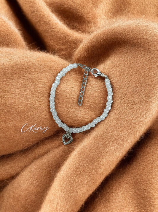Bracelet femme coeur perlé rocaille blanc nacré