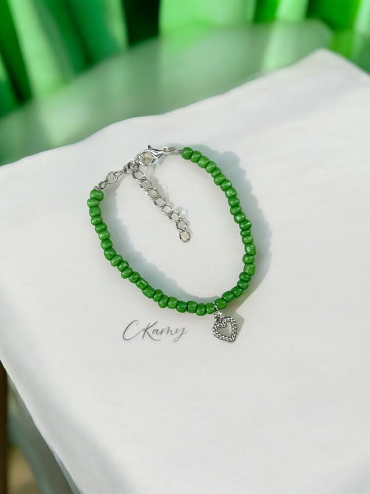 Bracelet femme coeur perlé rocaille vert canard