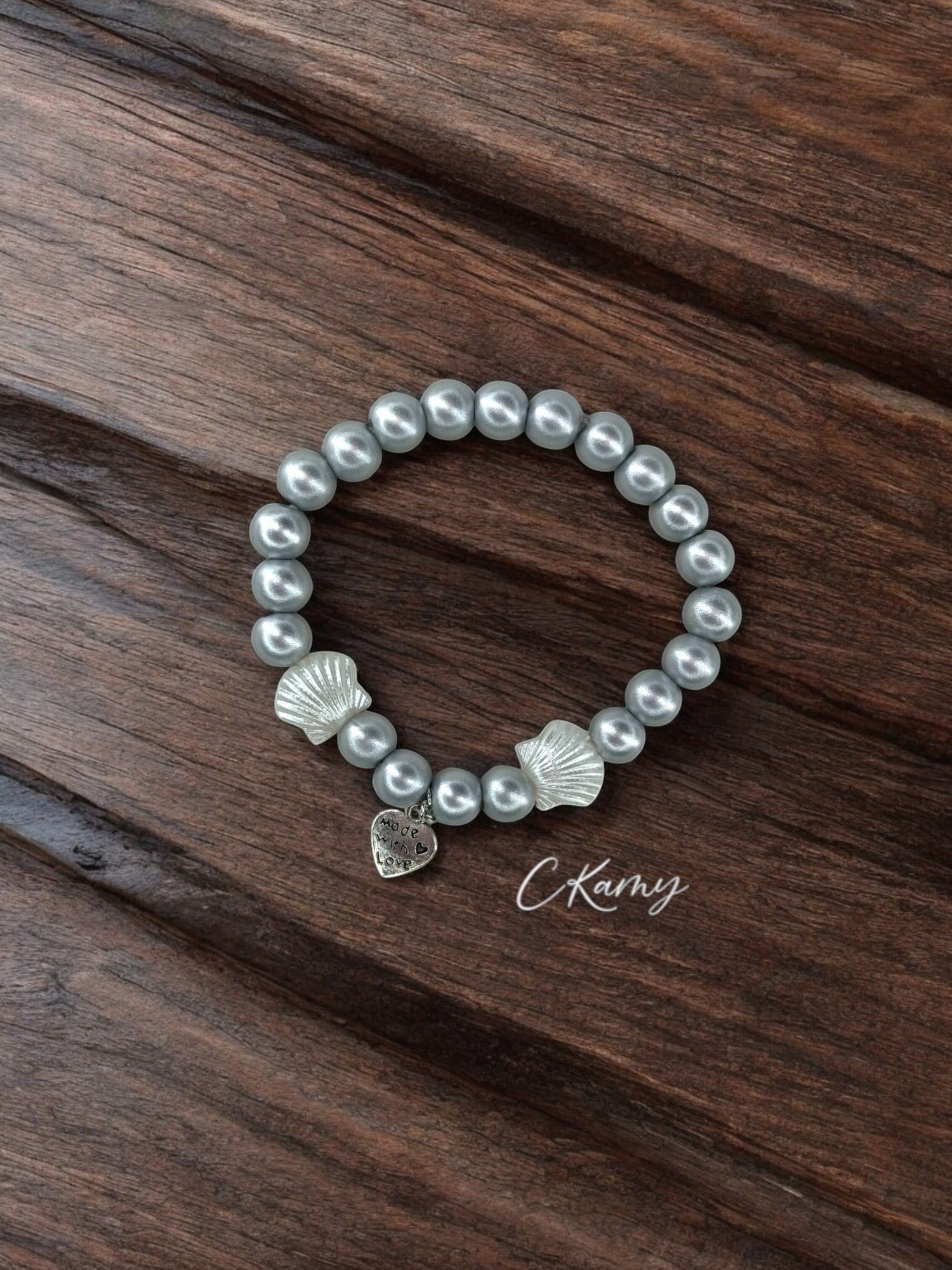 Bracelet femme coquillage nacré coeur argent mat
