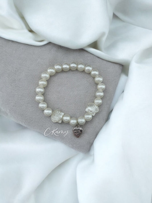Bracelet femme coquillage nacré coeur blanc mat