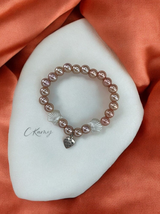 Bracelet femme coquillage nacré coeur chair foncé brillant