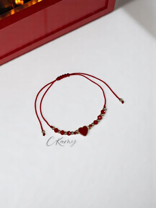 Bracelet femme cordon coeur couleur facettes rouge