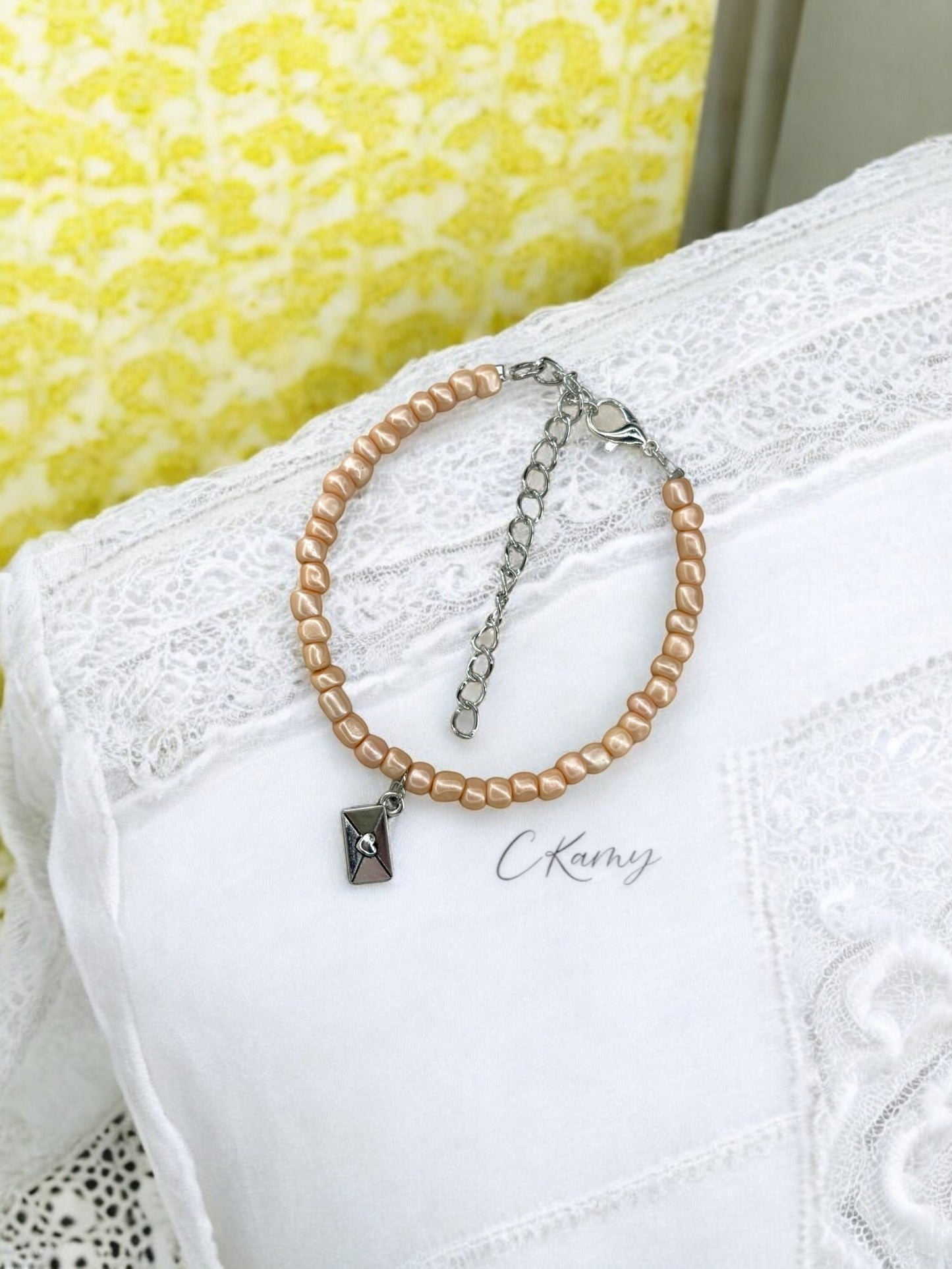 Bracelet femme courrier rocaille chair clair