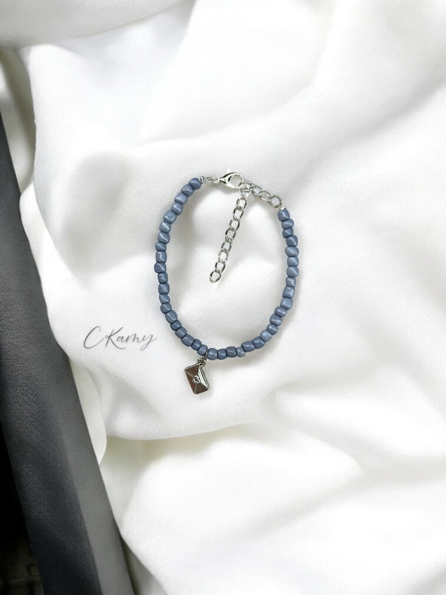 Bracelet femme courrier rocaille gris bleu