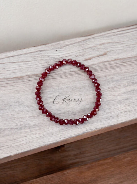 Bracelet femme facettes 6mm rouge foncé brillant